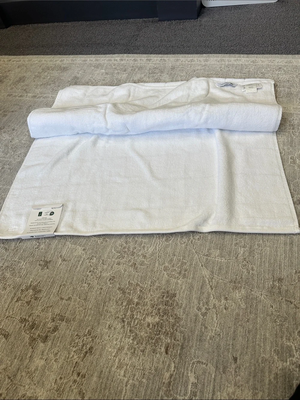 Lacoste Home Heritage Croc Scale Cotton White Bath Towel, 30